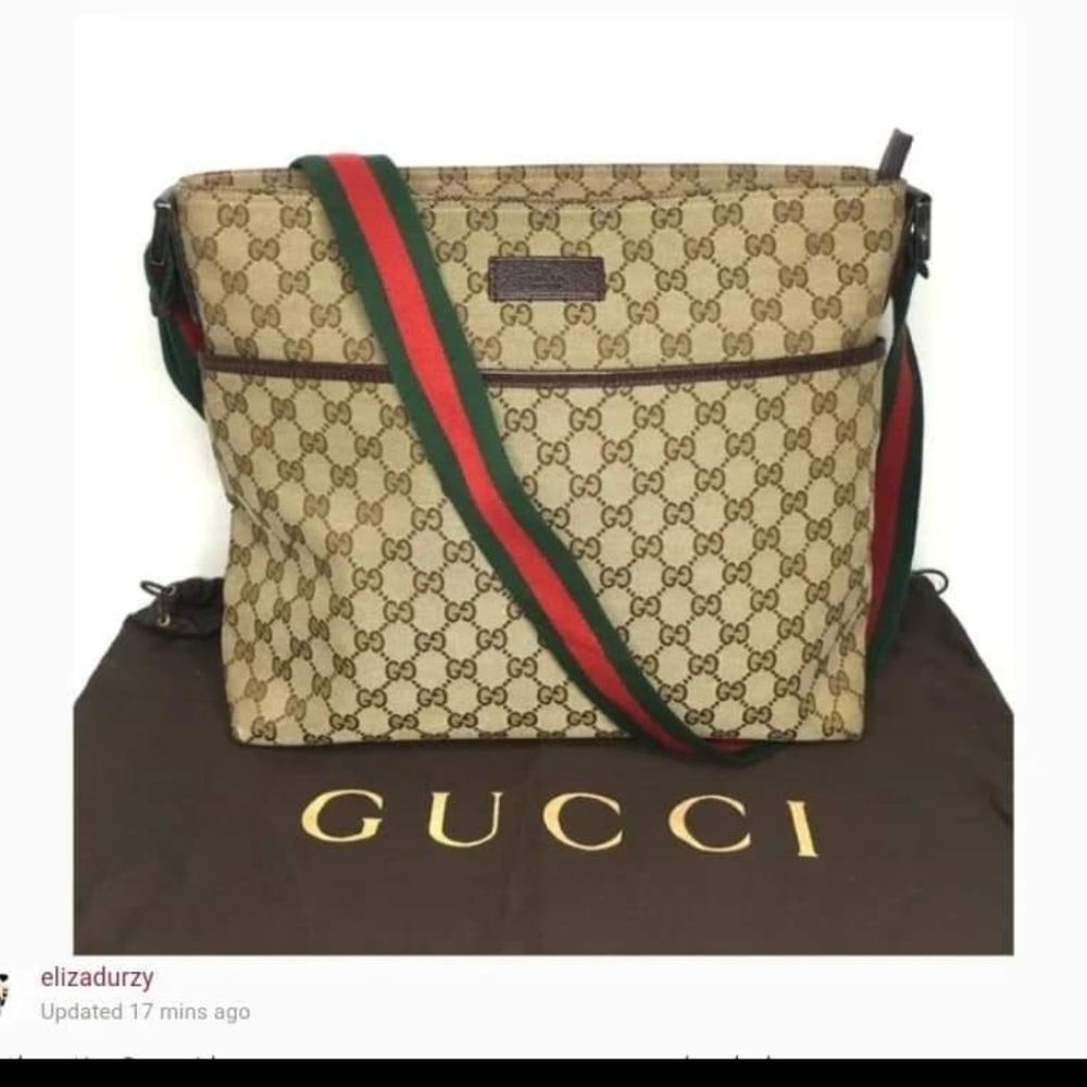 GUCCI GG canvas shoulder bag